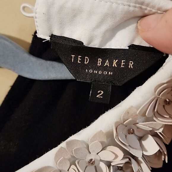 Beautiful Ted Baker Designer Top Size 2 - Picture 5 of 9